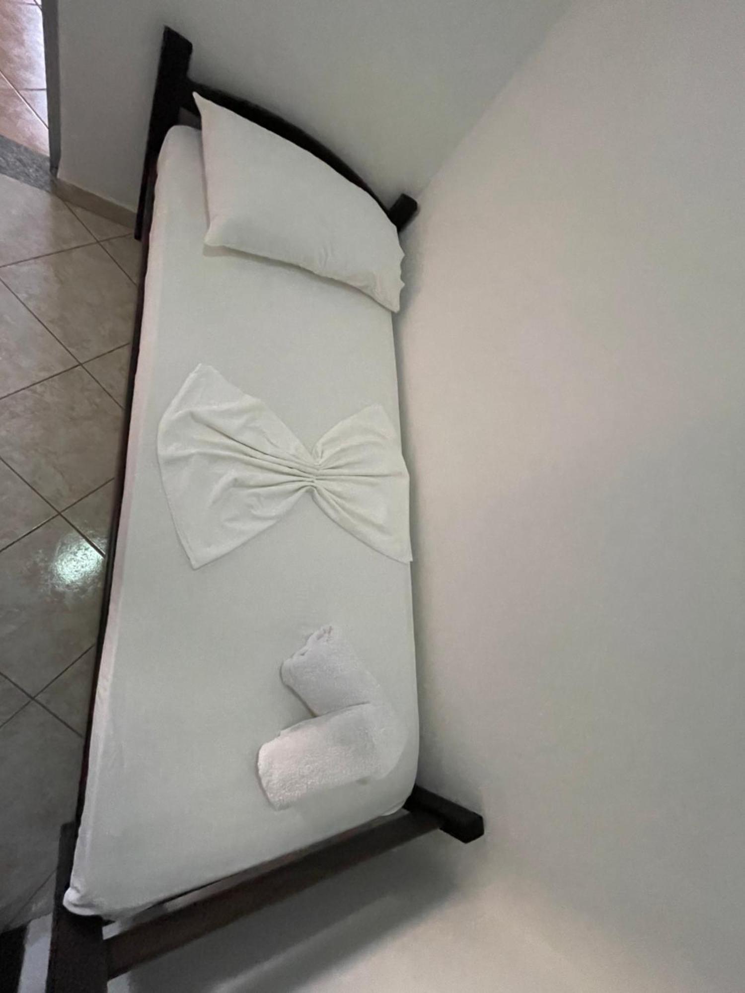 Hotel Restaurant Globi Velipojë المظهر الخارجي الصورة