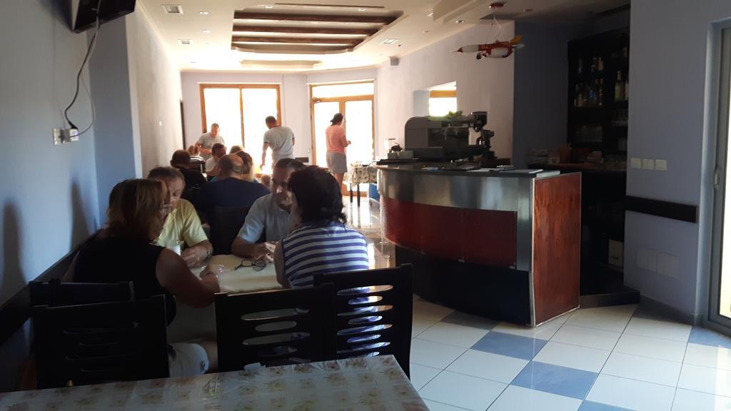 Hotel Restaurant Globi Velipojë المظهر الخارجي الصورة